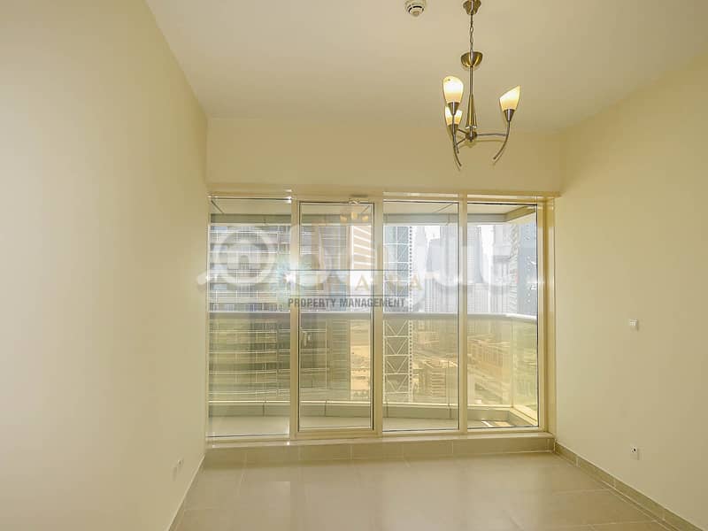 9 2 Balcony | Chiller Free | Next to Metro Station