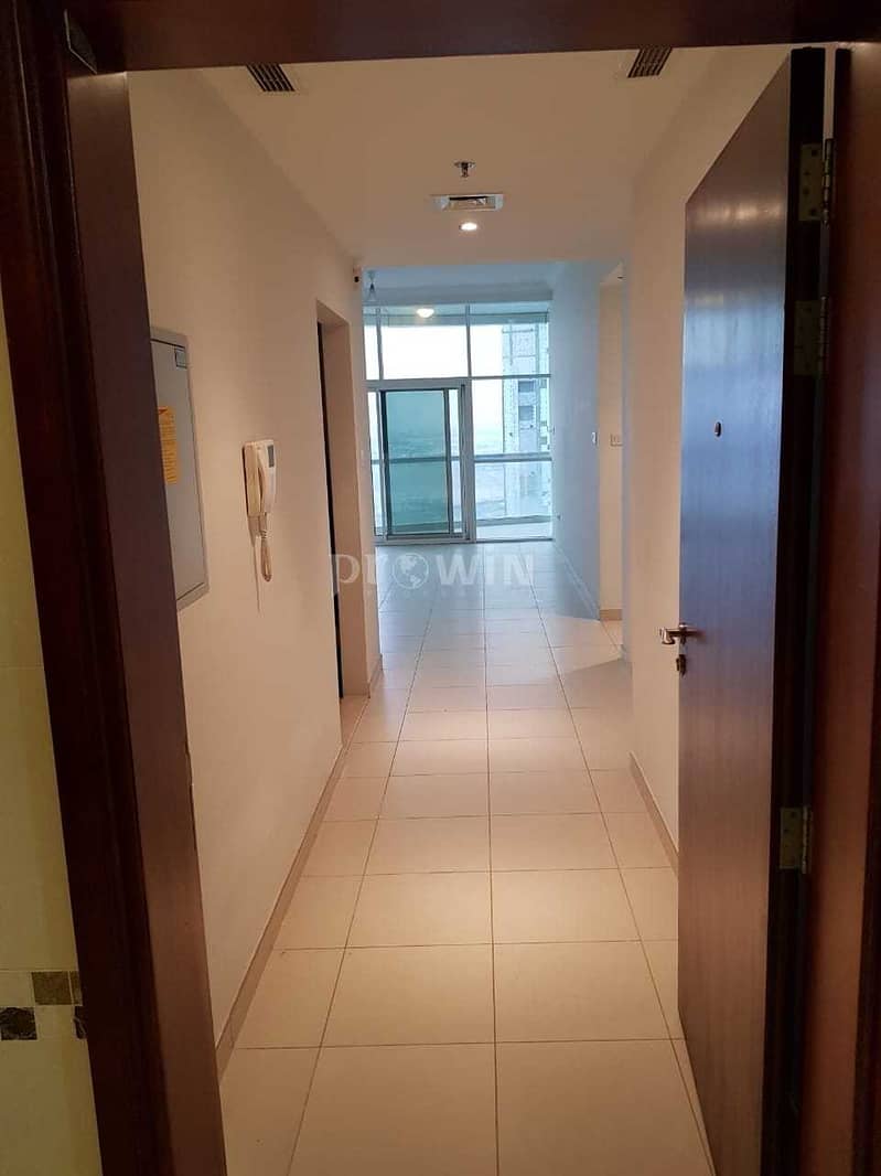 8 Spacious 1 bed with canal view | Business Bay !!!