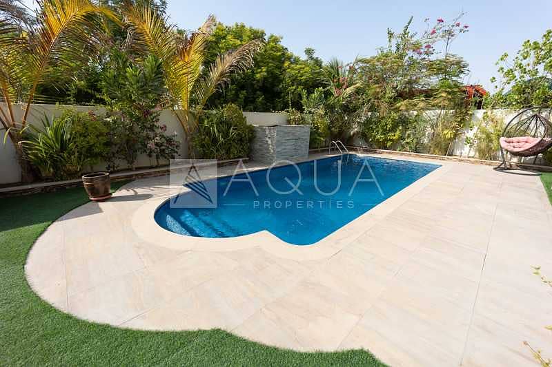 21 Exclusive | Excellent condition | Private pool