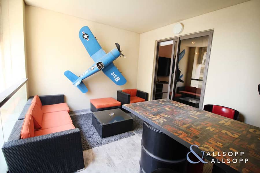 Upgraded | Small Terrace | Vacant | 2 Bed Upgraded | Small Terrace | Vacant | 2 Bed