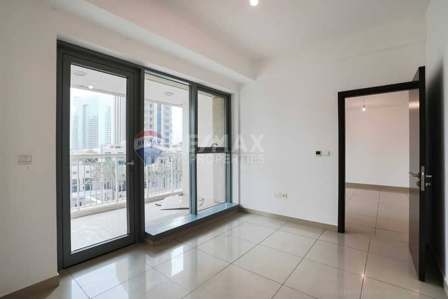 4 Spacious 3br Duplex in the Heart of Dubai