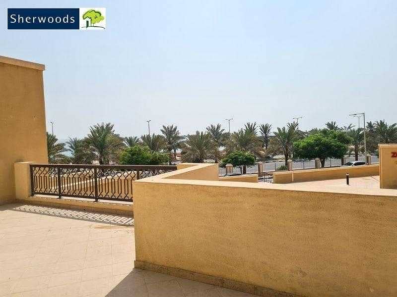 Spacious Apartment with Large balcony - Sea View Spacious Apartment with Large balcony - Sea View