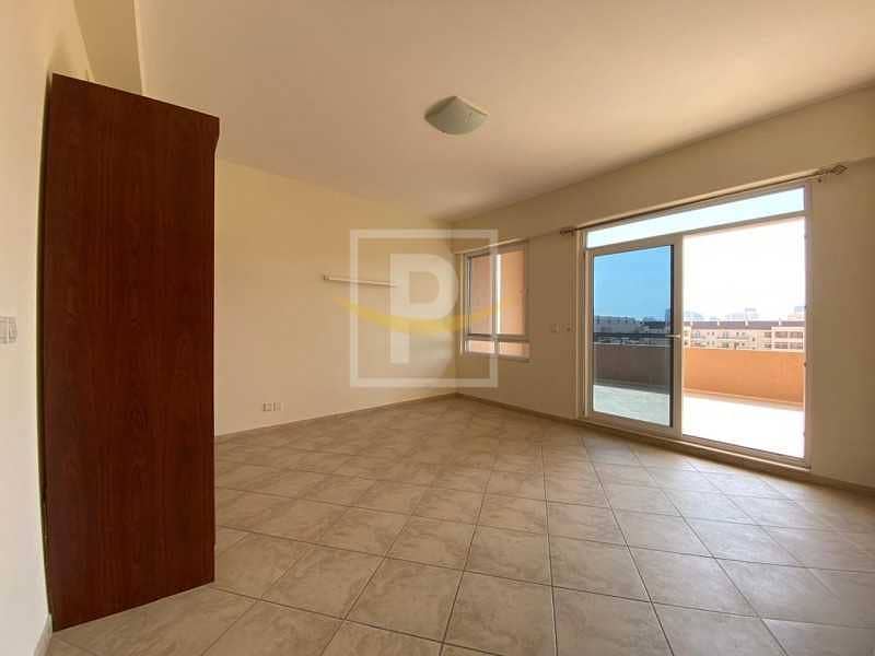 3 Top Floor | Ready to Move in |Viewing Possible | HVIP