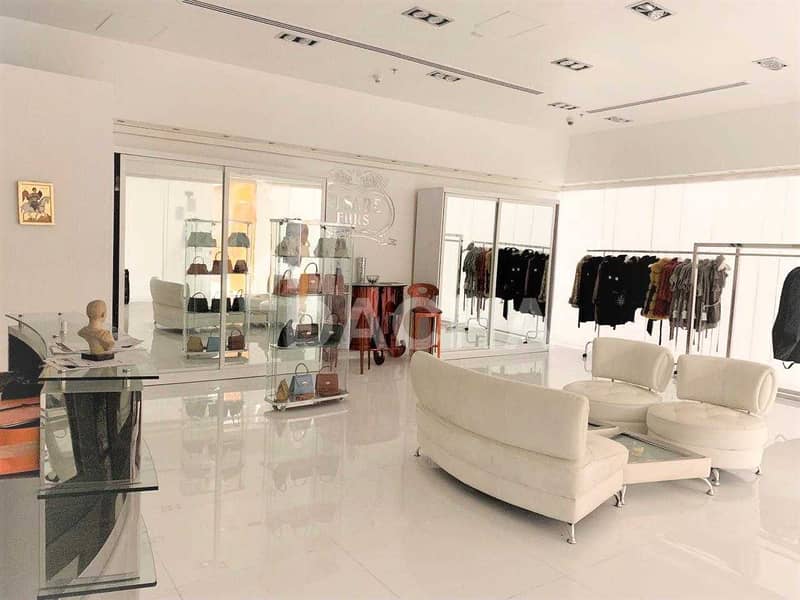 4 Fitted retail unit / DIFC / Vacant / CALL NOW
