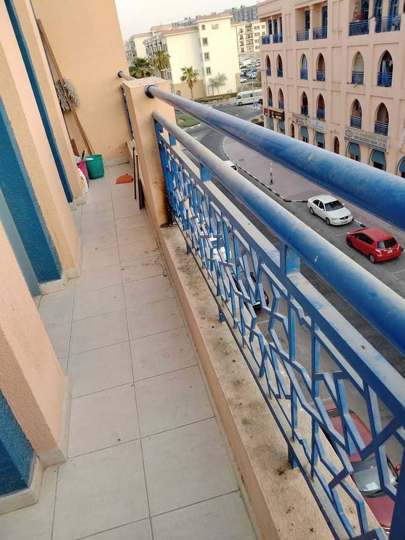 7 LARGE ONE BEDROOM !! WITH DOUBLE BALCONY FOR RENT IN PERSIA CLUSTER JUST 22