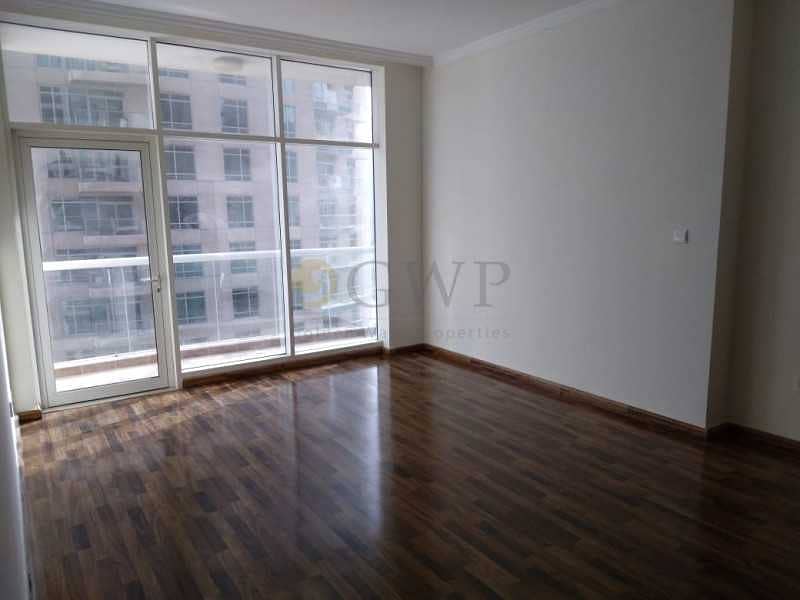 7 PLENTY NATURAL LIGHT|VACANT|PETS ALLOWED|DOWNTOWN VIEW