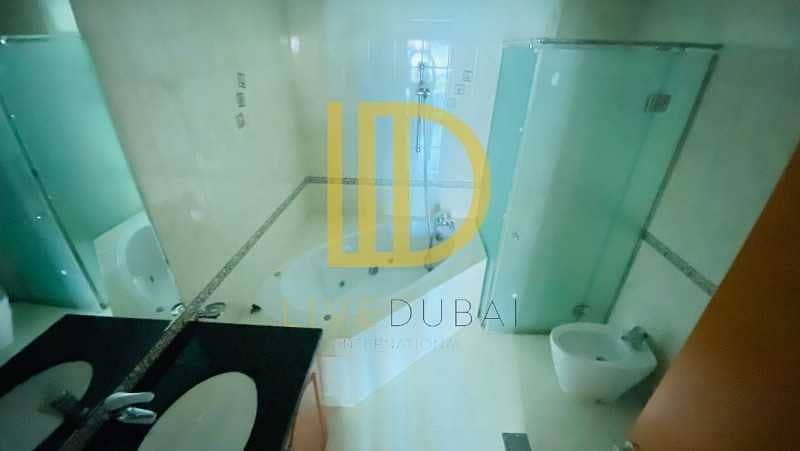 12 Direct Access to Marina Walk | Equipped Kitchen HL