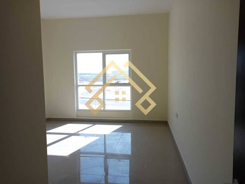 3 2  Month Free. . !! Large One bedroom APT | Close Kitchen