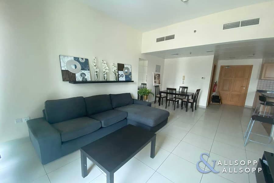 3 Fully Furnished | 1 Bed Low Floor | Vacant