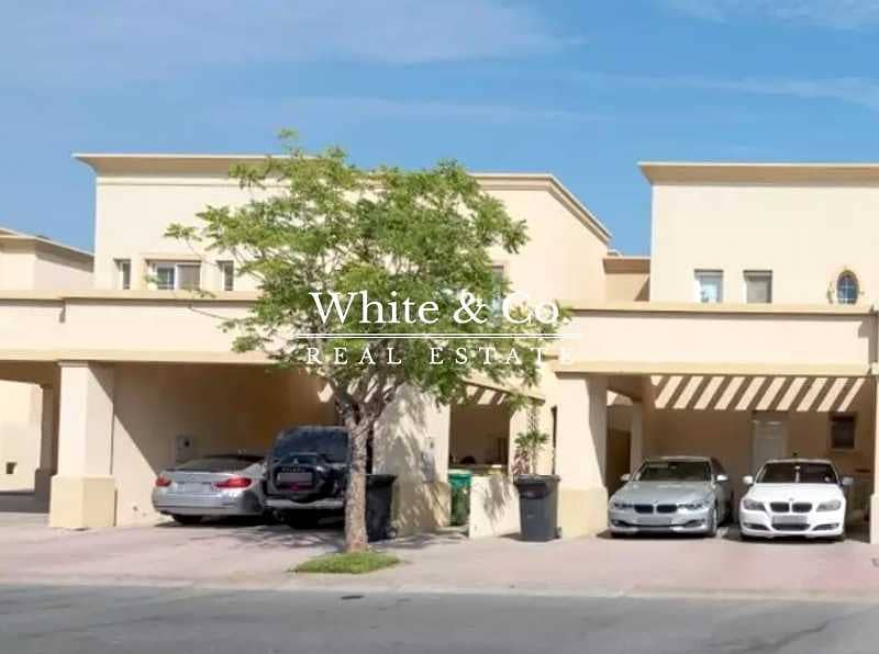 2 Bed Mid Unit close to Lake 2 Bed Mid Unit close to Lake