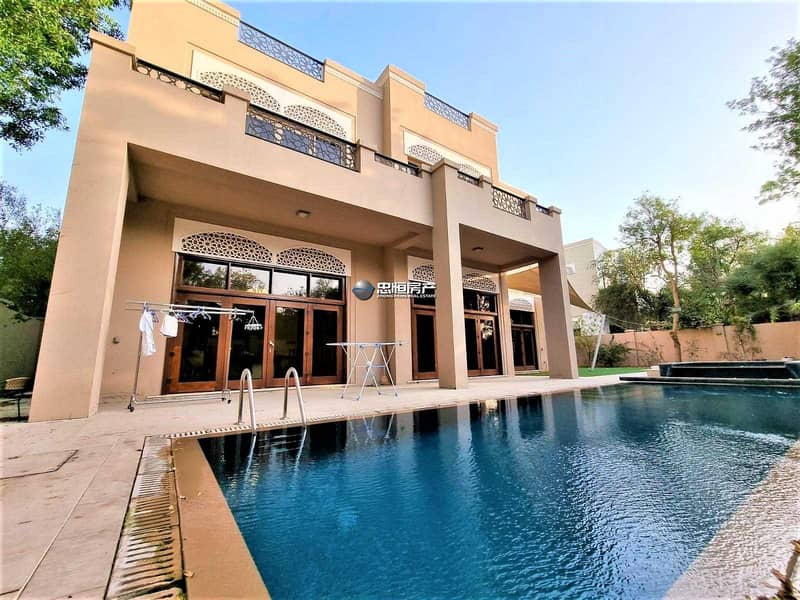 Best location and price luxury villa huge plot
