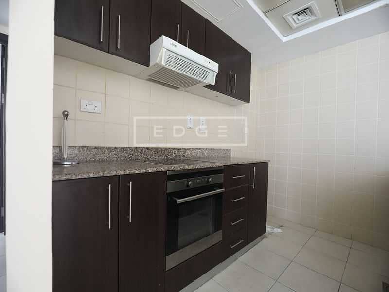 8 Spacious | 2 Bedroom | Well Maintained | Marina View