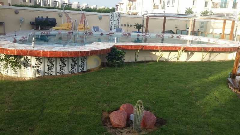 11 Amazing Villa | Vacant on Transfer | Swimming Pool |