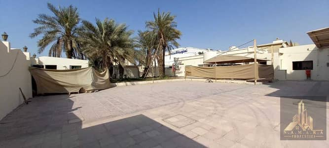 Arabic Style 18 Bedrooms | Very Close to Metro Station | Only 350 k