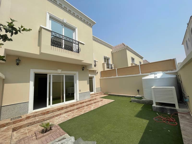 Вилла в Халифа Сити, 4 cпальни, 150000 AED - 5346507