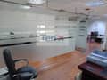 11 A beautiful fitted office with partitions  on middle floor