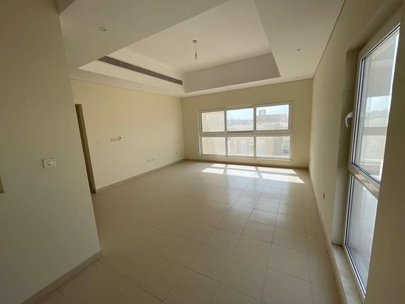 Brand new 4 bedroom villa Oud Al Muteena