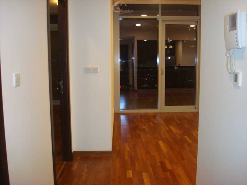 27 Nicely Maintained 1 BR I Facing the Sea and DIFC Views