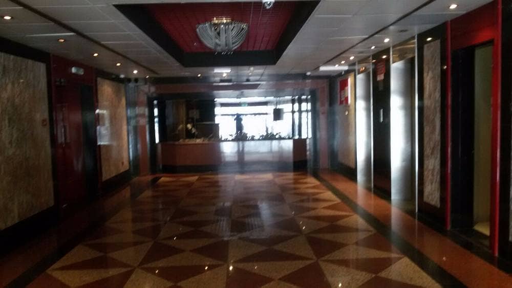 OFFICE FOR RENT IN HOR AL ANZ