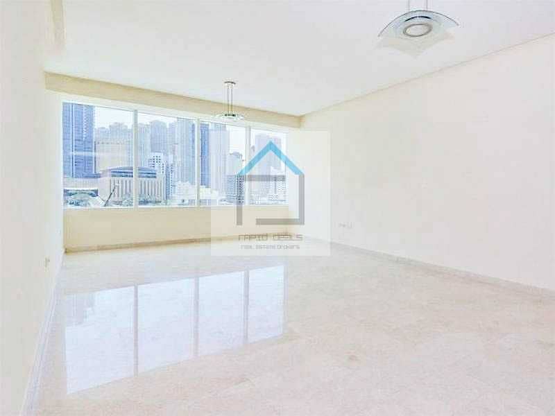 Well maintained 1BR facing SZR @ Madina Tower