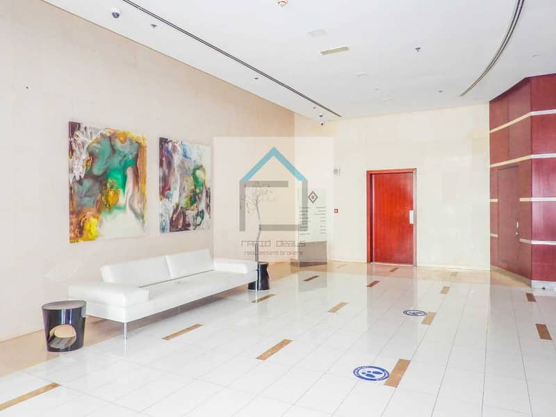 2 Well maintained 1BR facing SZR @ Madina Tower