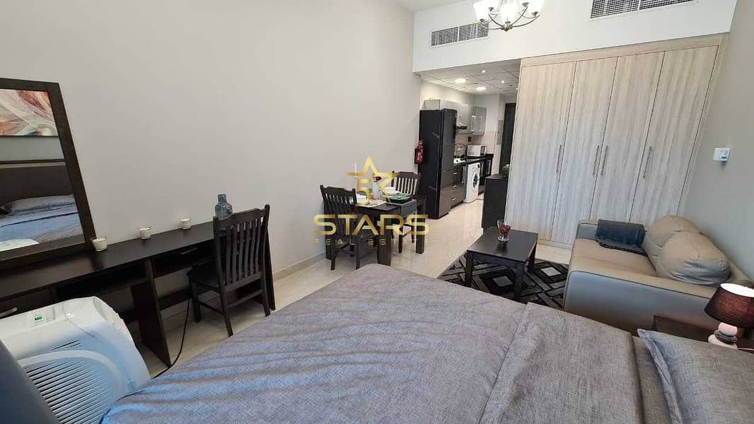 9 Brand New | Fully Furnished | Luxury 1 Bedroom Apartment | Perfect View