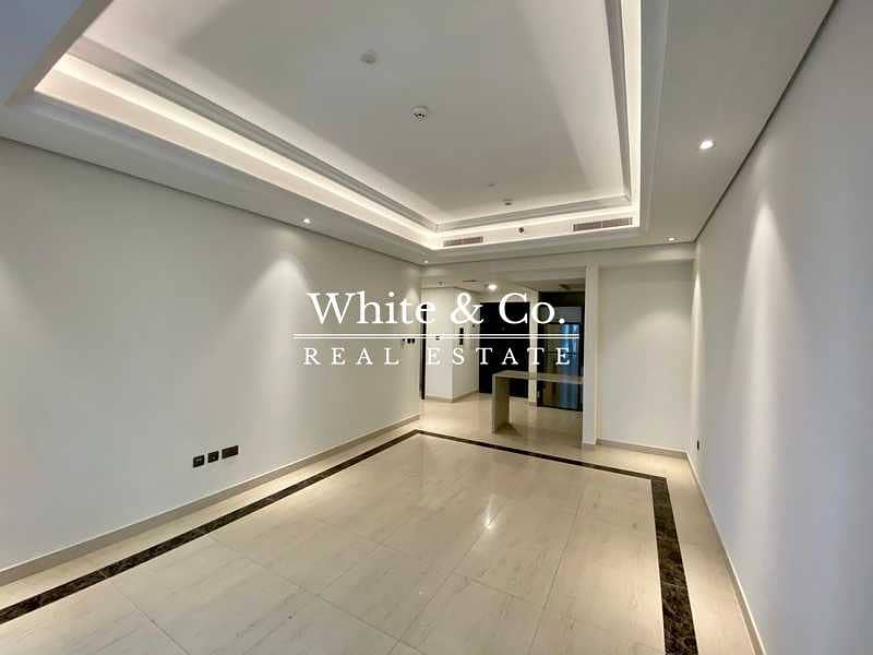 Spacious | City Views | Vacant Now Spacious | City Views | Vacant Now