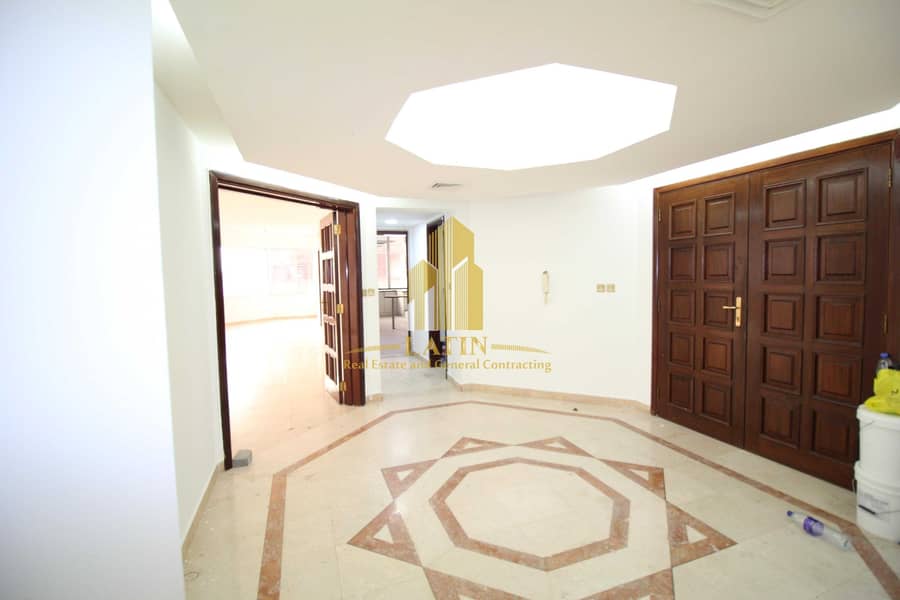 GREAT PRICE! Charming 4BHK + Maids + Laundry