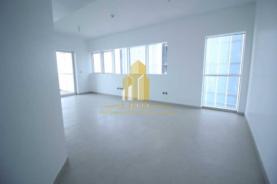 2 Sea View ! 2Bed+M+Laundry with Balcony