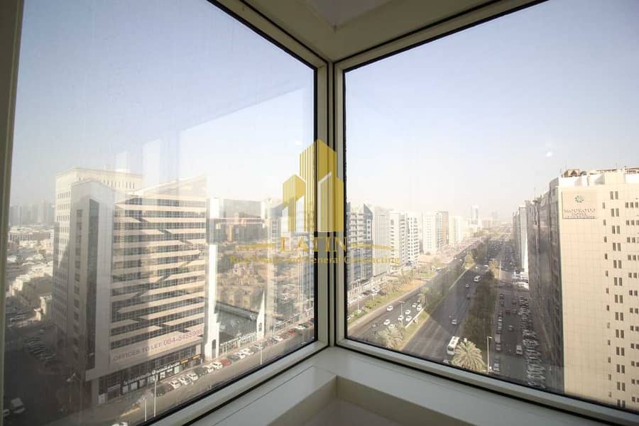 NO COMMISSION!  1MONTH FREE !Three Bedroom Apartment with Maids room & Balcony in Al Falah Street for 65K ONLY!