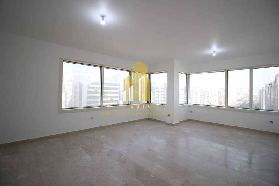 4 NO COMMISSION!  1MONTH FREE !Three Bedroom Apartment with Maids room & Balcony in Al Falah Street for 65K ONLY!