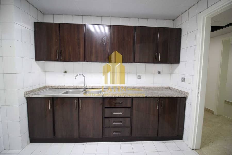 8 NO COMMISSION!  1MONTH FREE !Three Bedroom Apartment with Maids room & Balcony in Al Falah Street for 65K ONLY!
