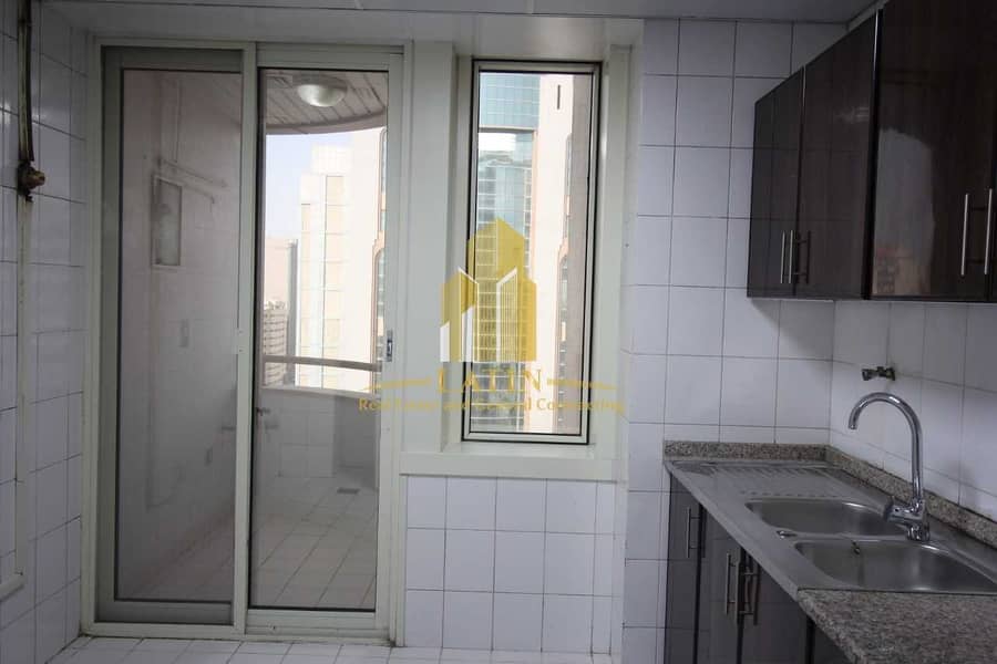 11 NO COMMISSION!  1MONTH FREE !Three Bedroom Apartment with Maids room & Balcony in Al Falah Street for 65K ONLY!