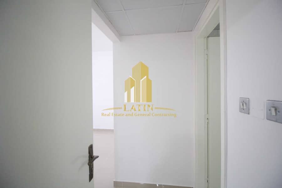 42 NO COMMISSION!  1MONTH FREE !Three Bedroom Apartment with Maids room & Balcony in Al Falah Street for 65K ONLY!