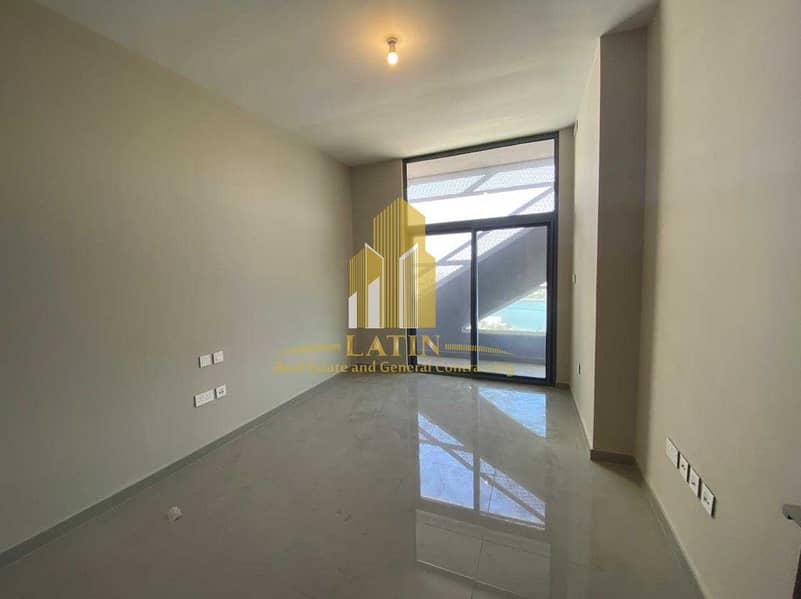 10 1MONTH FREE / Brand New with Full Sea View / All facilities/ Ready to move in