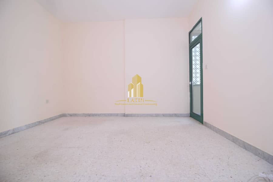 10 2 Bedroom apartment in a special location near to sea.