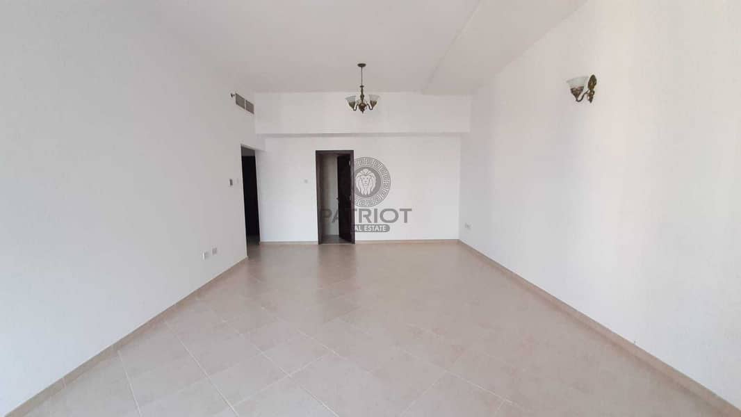 HUGE 2BR 1 MONTH FREE CLOSE TO METRO HUGE 2BR 1 MONTH FREE CLOSE TO METRO