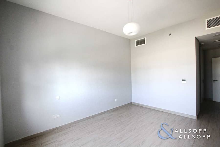 13 2 Beds | Upgraded Flooring | Available Now