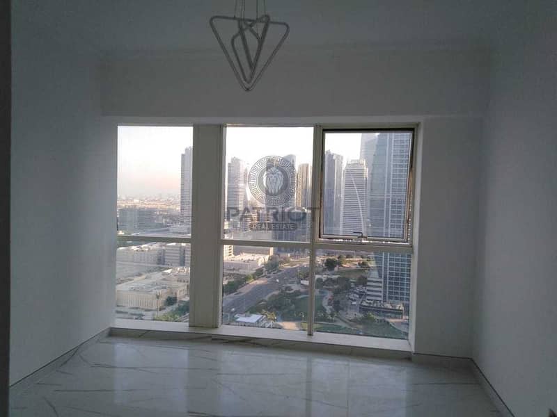 10 2Bed | Upgraded | Un Furnished