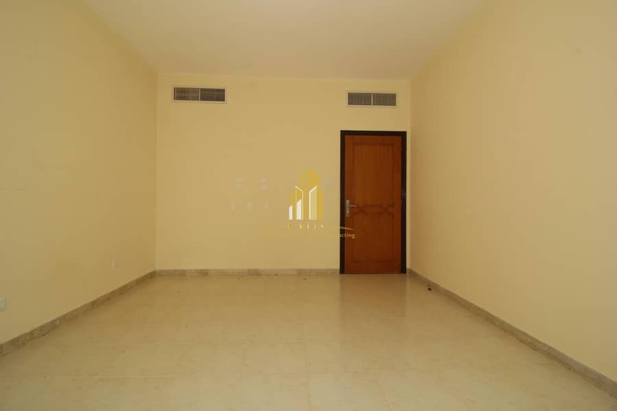 18 Clean & good spaces ! | 3 bedroom apartment + Maid | Prime location! | Affordable.