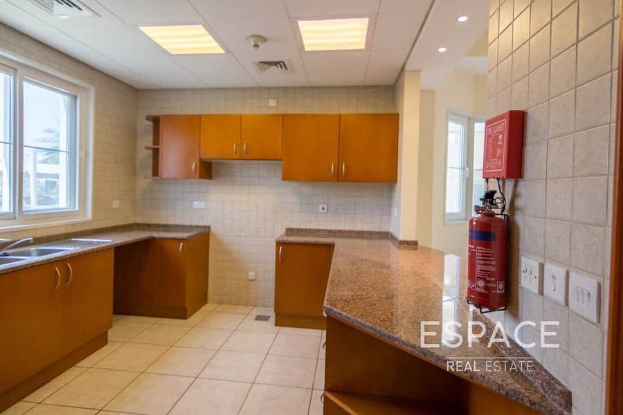 5 Opposite Pool And Gym | Ground Floor Unit | 2 Bedrooms