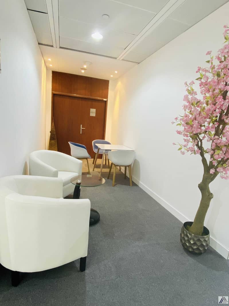 8 Serviced Furnish Office Suitable for 2 Staff / Meeting room facility / Linked with Burjuman Mall