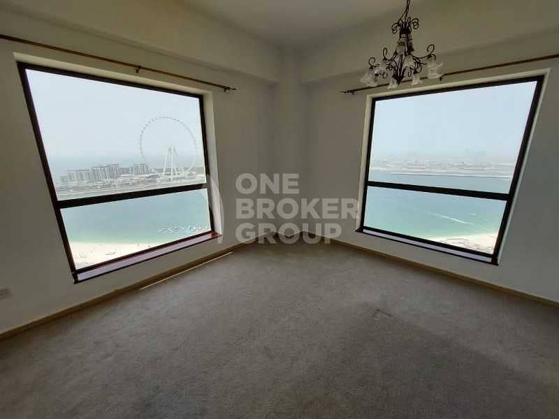 9 Sea View | Upgraded flooring | Vacant