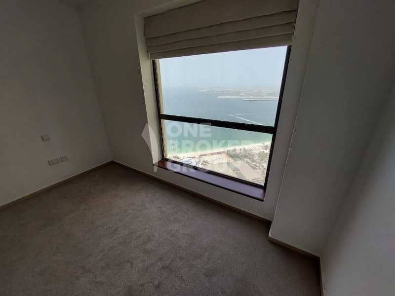 14 Sea View | Upgraded flooring | Vacant