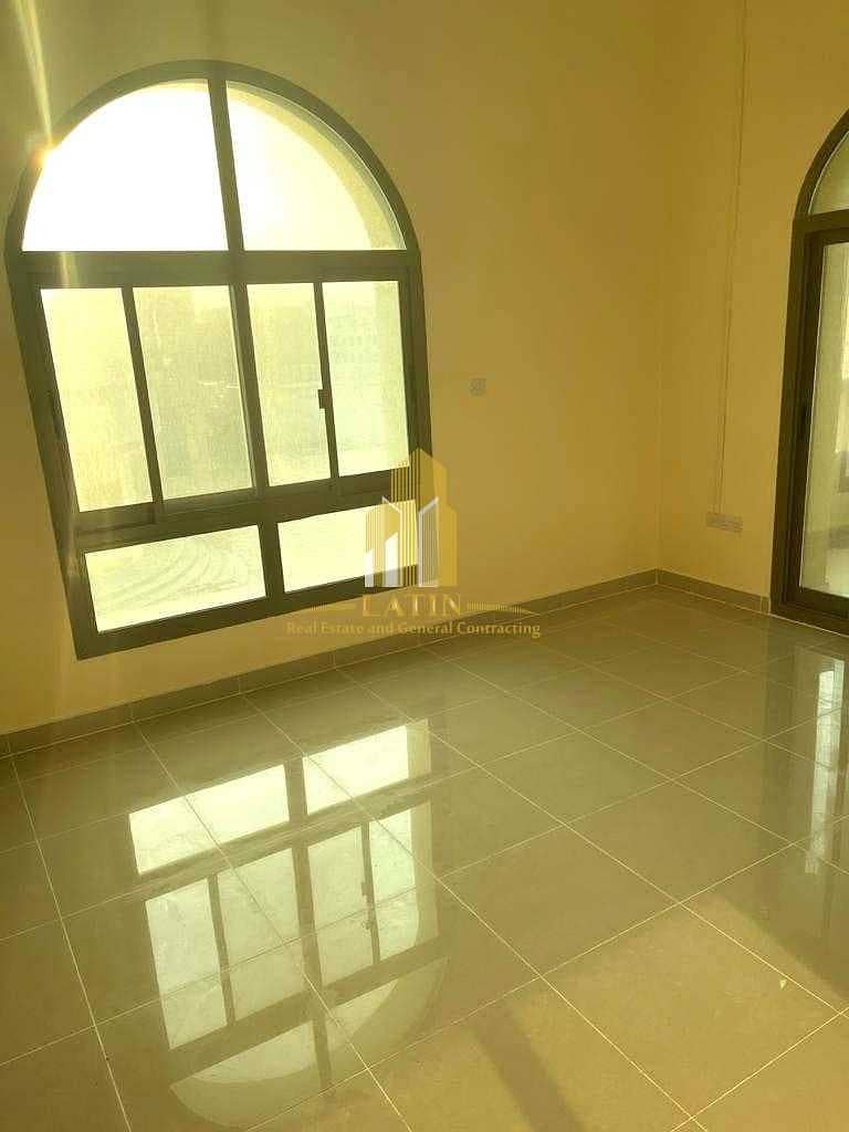 21 Special price! 5 Bedroom +Maid's VILLA In MBZ  city | Parking slots shaded & storage area!