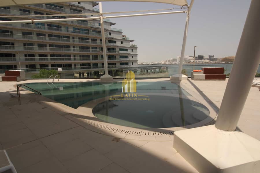 30 Gorgeous spacious 1 Master BR apartment with sea view & facilities | Parking availability.