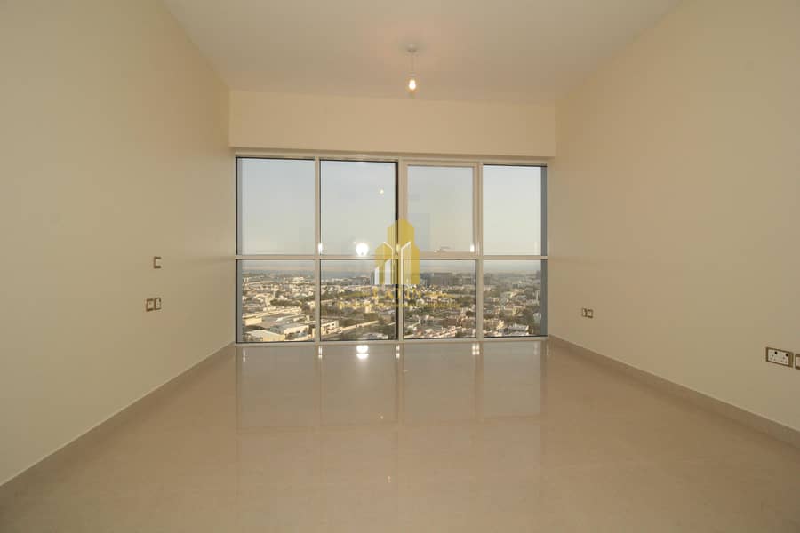 24 MASSIVE LUXURIOUS  4 bedroom + Maid's apartment ! | Sea view & premium location with all facilities!