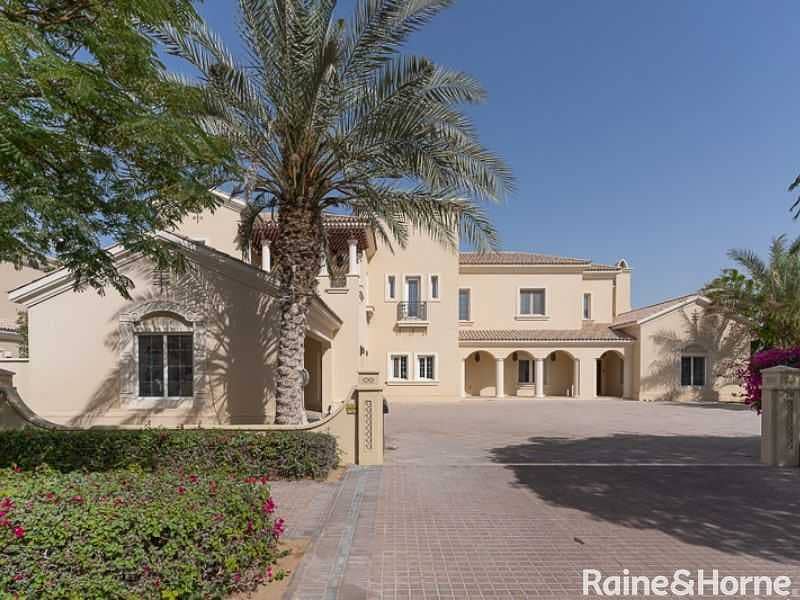 20 Grand and Spacious | Beautifully Situated