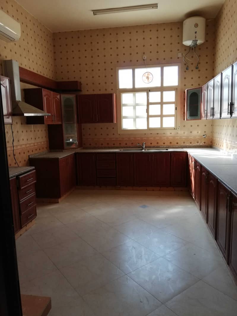 PROPER NEAT AND CLEAN EXCELLENT FIRST FLOOR FULL OF VILLA WITH SEPARATE ENTRANCE 3BHK WITH SEPARATE MAJLIS 4BATH BALCONY NEAR MAKHANI MALL AT MBZ 70K PROPER NEAT AND CLEAN EXCELLENT FIRST FLOOR FULL OF VILLA WITH SEPARATE ENTRANCE 3BHK WITH SEPARATE MAJLIS 4BATH BALCONY NEAR MAKHANI MALL AT MBZ 70K