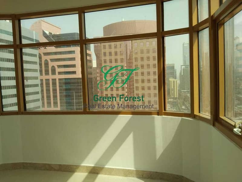 Very Huge 3bedroom along maid room WTC mall area Very Huge 3bedroom along maid room WTC mall area